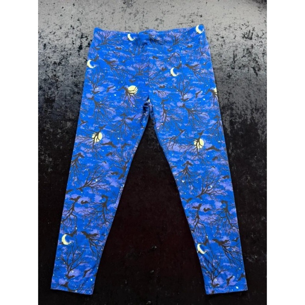 No Boundaries XXXL 21 Plus Halloween Leggings Bats Moon Trees Blue Black